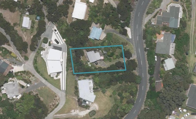 45 Wintle Street, Mangawhai Heads, Mangawhai - Carousel 1