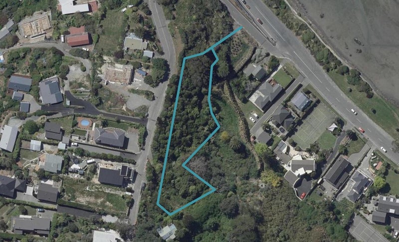 25 Maffeys Road, Mount Pleasant, Christchurch - Carousel 1