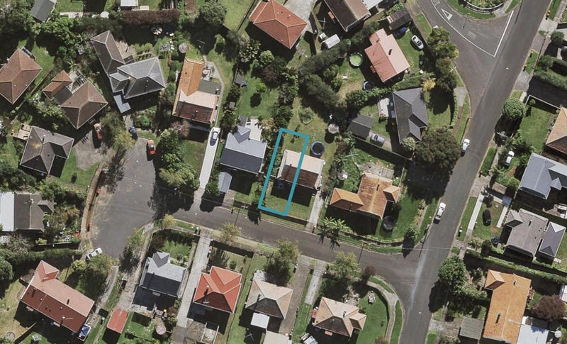 8/1 Nissan Place, Onehunga, Auckland - Carousel 1