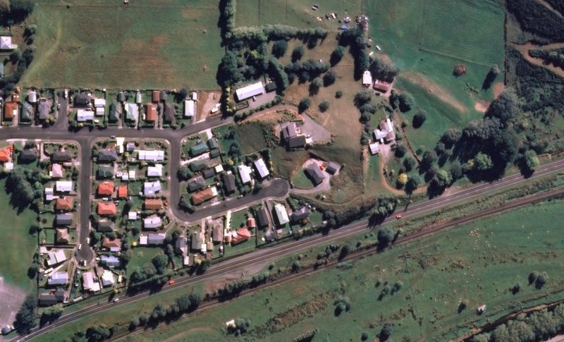 14 Dale Crescent, East Gore, Gore - Carousel 1