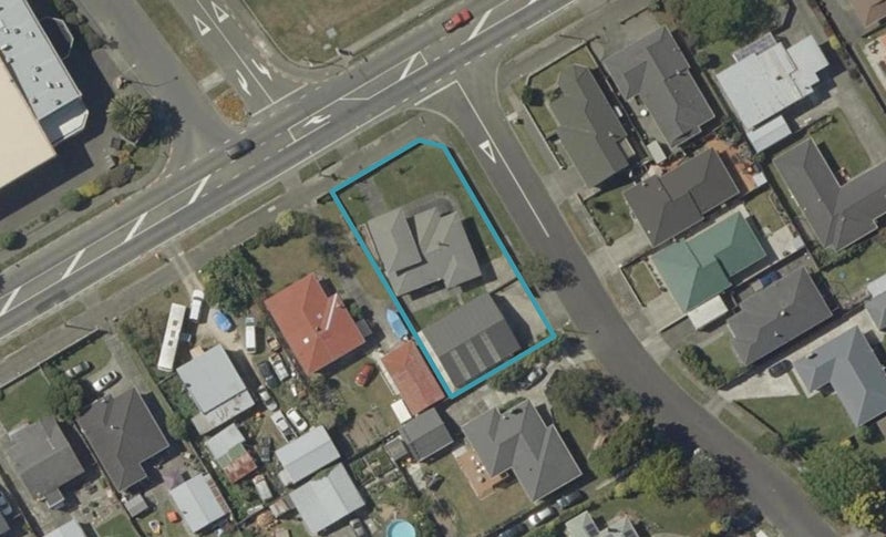 2 Richmond Avenue, Takaro, Palmerston North - Carousel 1