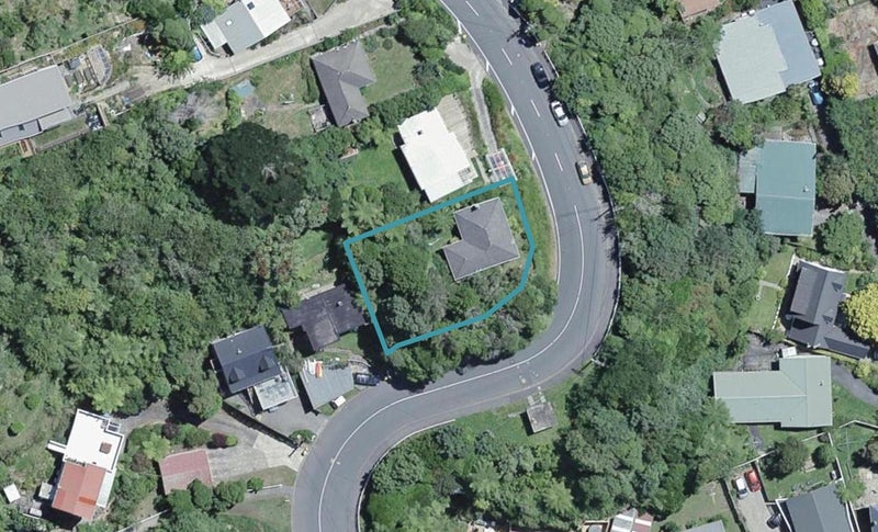 71 Makara Road, Karori, Wellington - Carousel 1