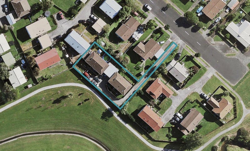35A Rata Vine Drive, Wiri, Auckland - Carousel 1