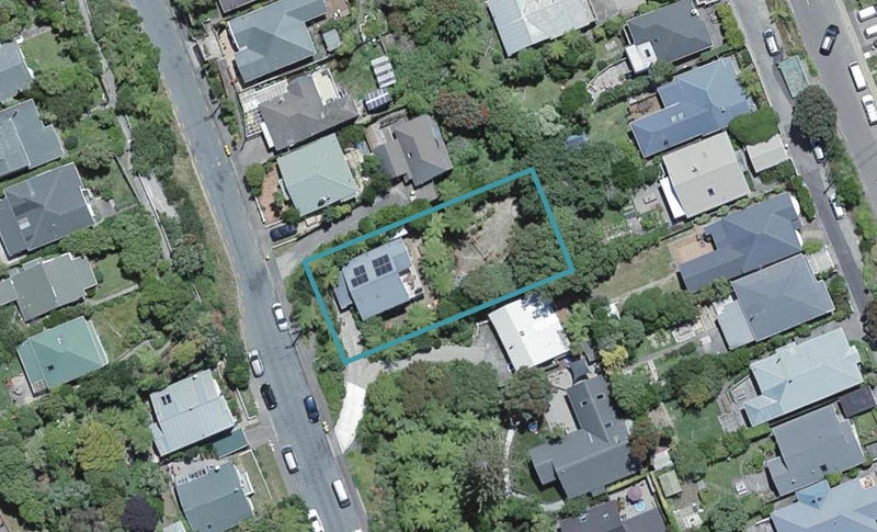 42 Nottingham Street, Karori, Wellington - Carousel 1