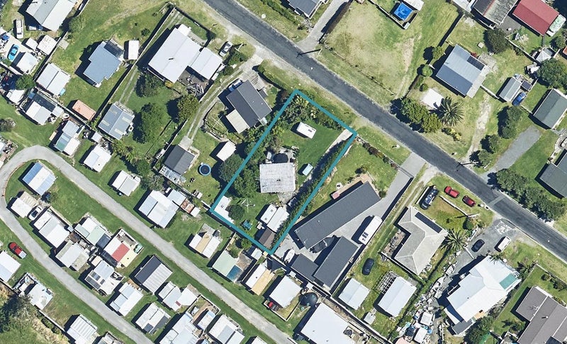 20 Costello Crescent, Pukehina, Te Puke - Carousel 1