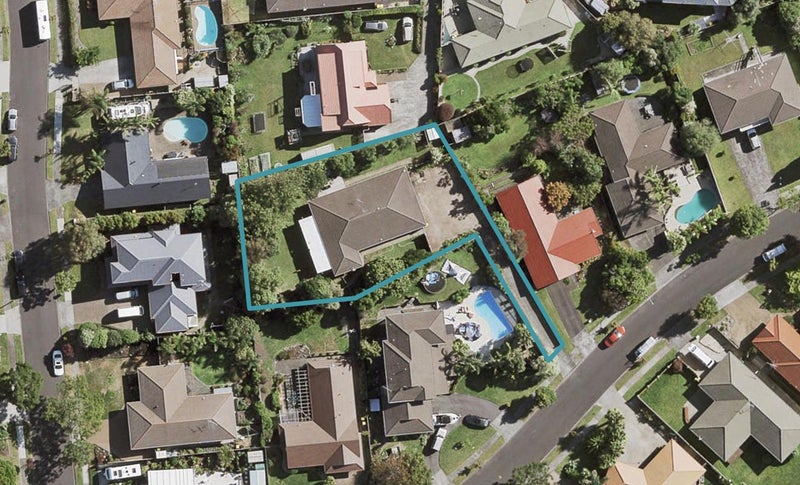 17 Keywella Drive, Conifer Grove, Takanini - Carousel 1