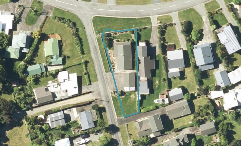 3 Old Mill Road, Ōkiwi Bay - Carousel 1