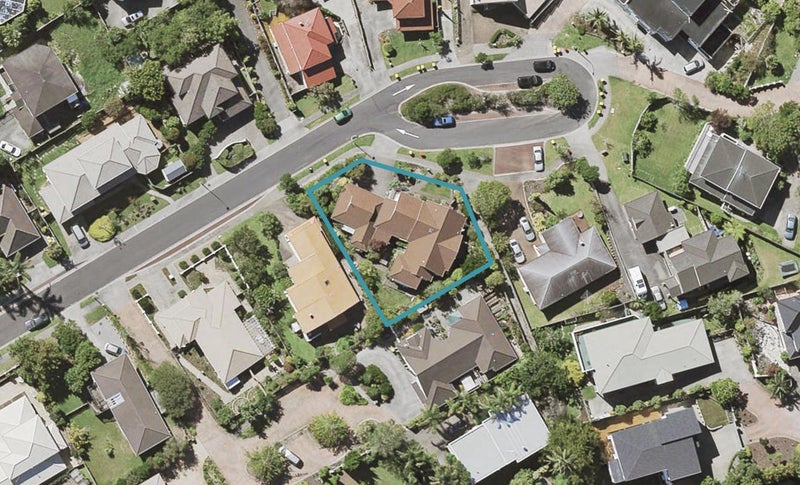 17 Manu Place, Pinehill, Auckland - Carousel 1