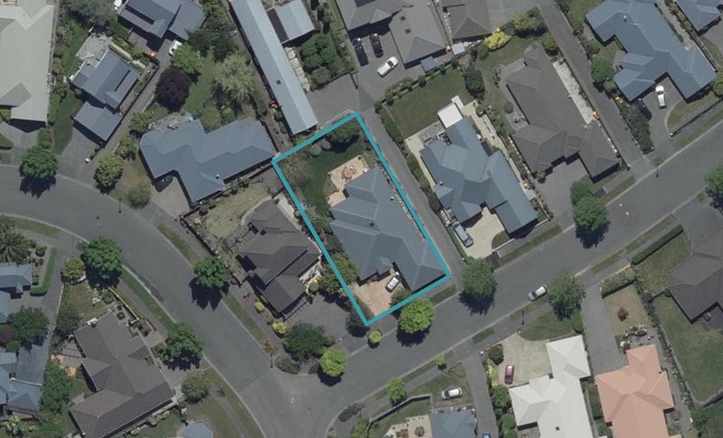 3 Birkdale Drive, Shirley, Christchurch - Carousel 1
