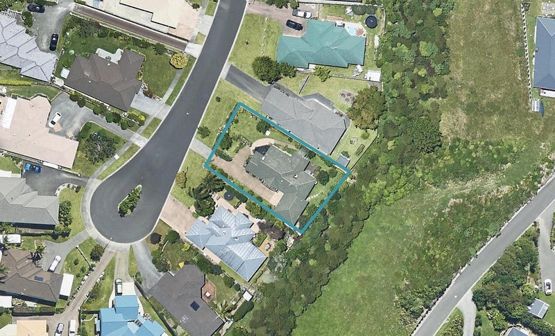 46 Mahonia Place, Pyes Pa, Tauranga - Carousel 1