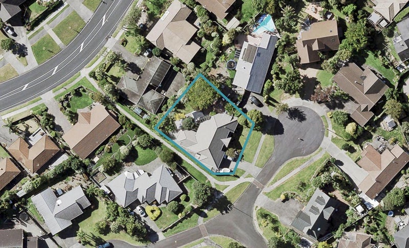 19 Sharples Place, Somerville, Auckland - Carousel 1