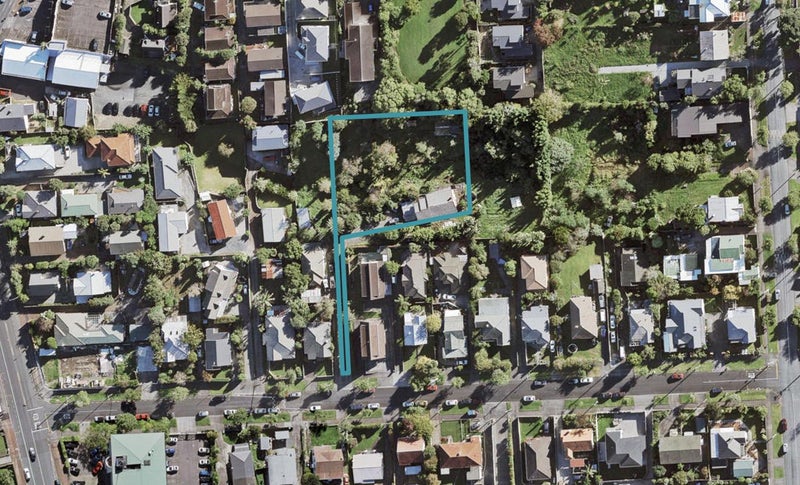 8B Walsall Street, Avondale, Auckland - Carousel 1
