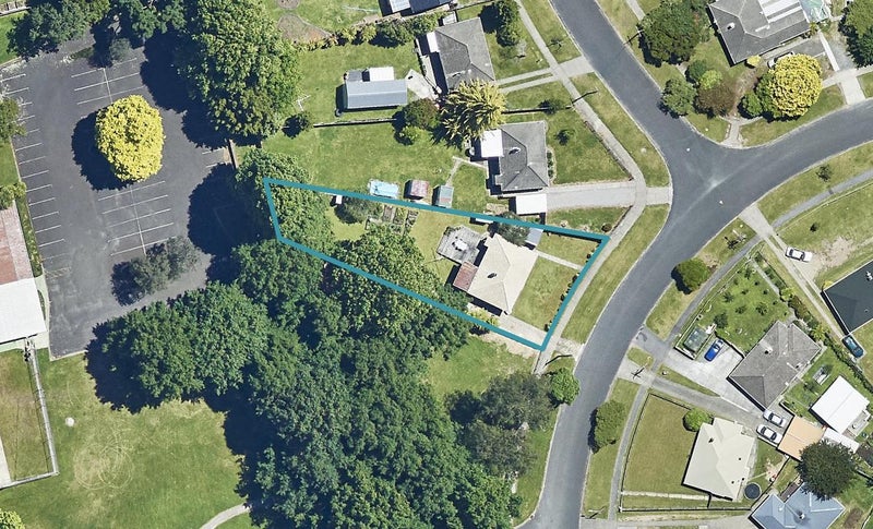 29 Manuka Crescent, Hillcrest, Rotorua - Carousel 1