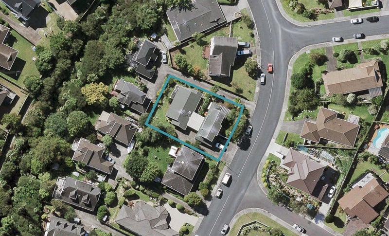 1/30 Centorian Drive, Windsor Park, Auckland - Carousel 1