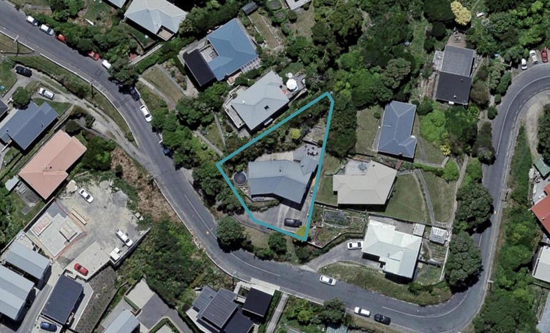 137 Maupuia Road, Maupuia, Wellington - Carousel 1