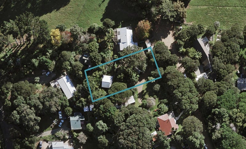 20 Hillside Road, Ostend, Waiheke Island - Carousel 1
