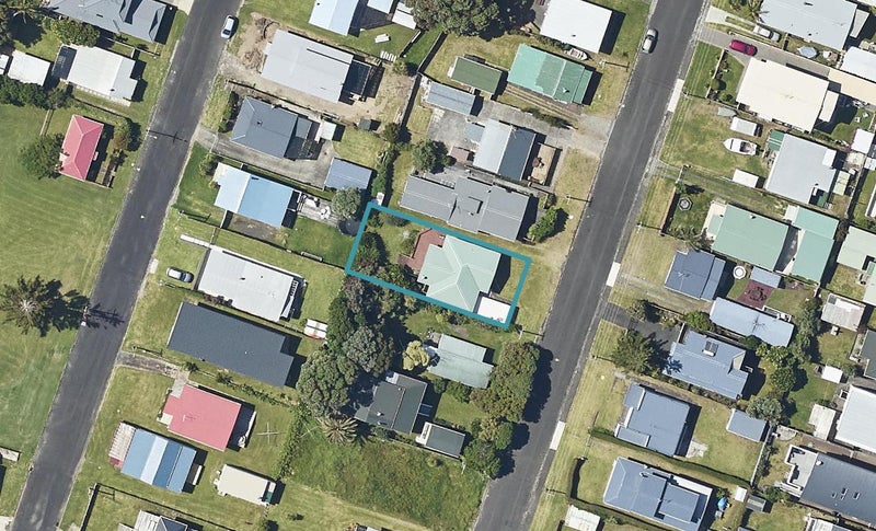 17 Wallnutt Avenue, Waihi Beach, Waihi Beach - Carousel 1