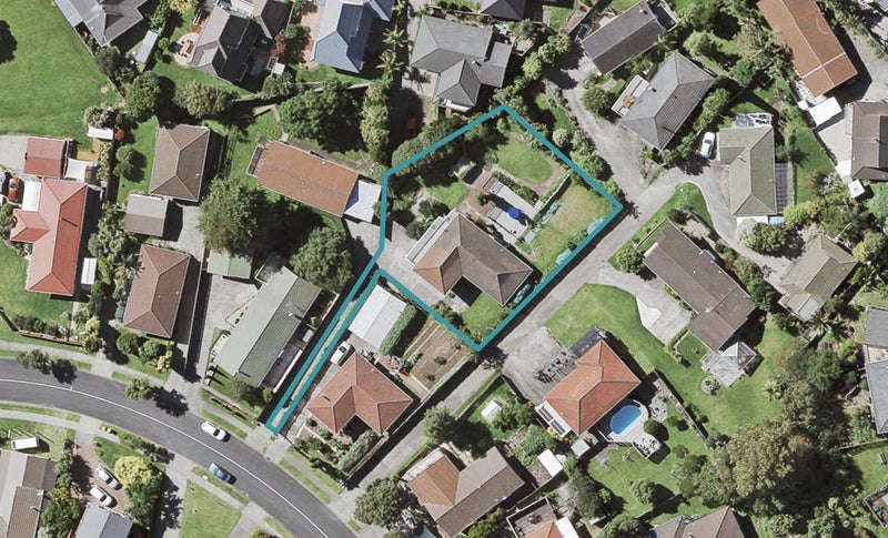 61 Lewisham Street, Highland Park, Auckland - Carousel 1