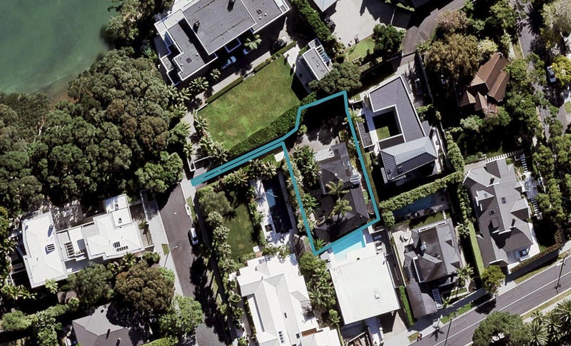 11 Cremorne Street, Herne Bay, Auckland - Carousel 1