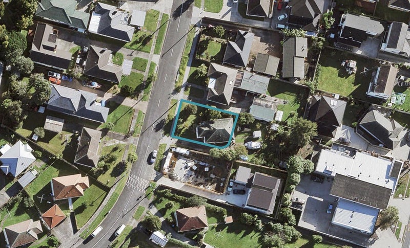 12A Freeland Avenue, Mount Roskill, Auckland - Carousel 1
