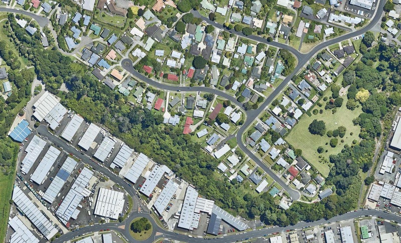 7A Redmond Street, Judea, Tauranga - Carousel 1