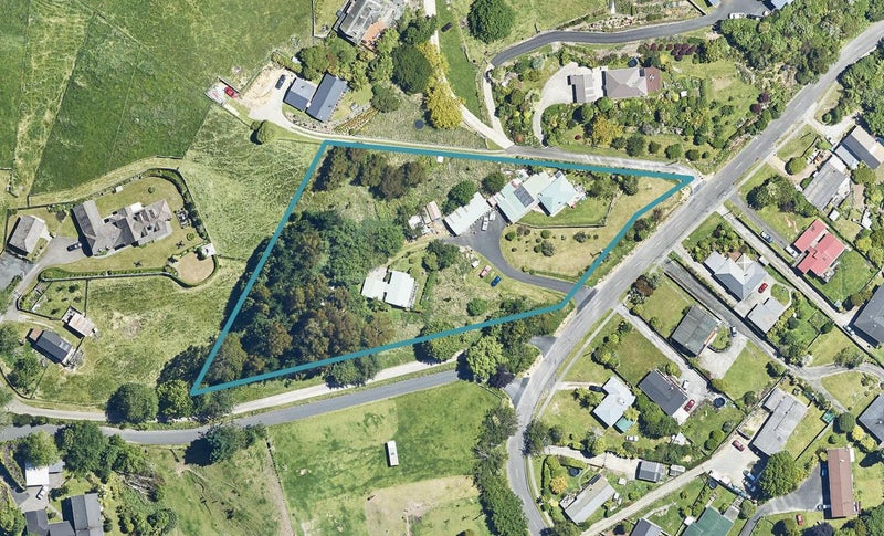 58 Mountain Road, Western Heights, Rotorua - Carousel 1
