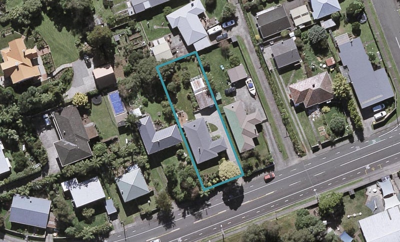11 Upjohn Street, Brooklands, New Plymouth - Carousel 1