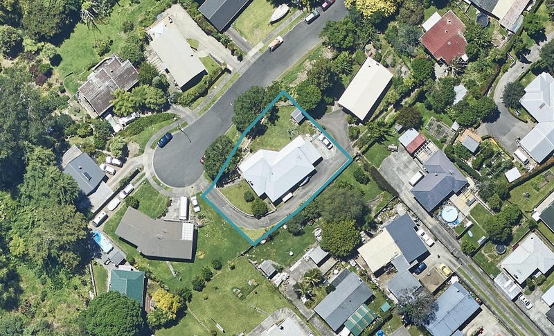 12 Ward Street, Gate Pa, Tauranga - Carousel 1