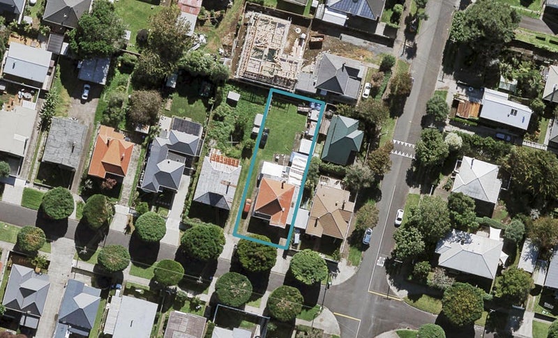 26 Oxton Road, Sandringham, Auckland - Carousel 1