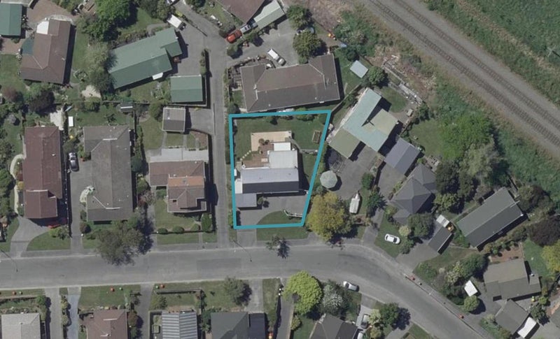 46 Laing Crescent, Heathcote Valley, Christchurch - Carousel 1
