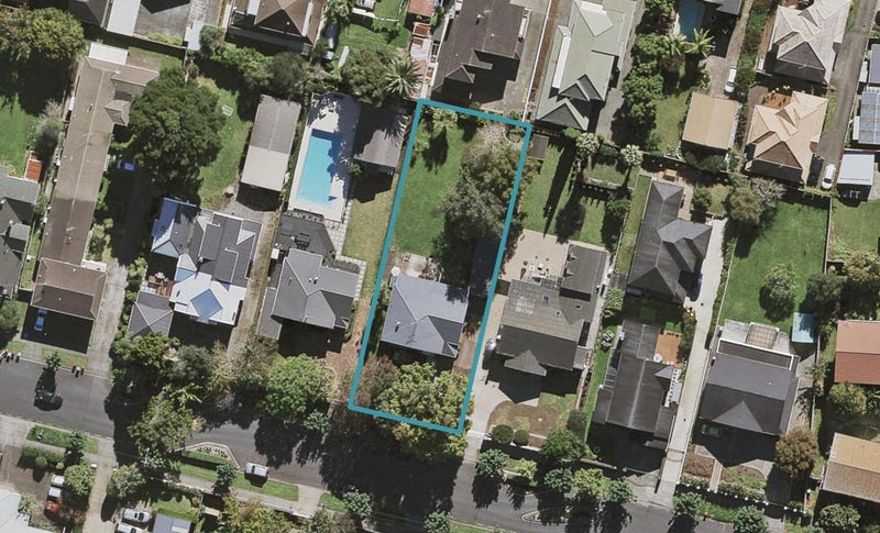 7 Epsom Avenue, Epsom, Auckland - Carousel 1