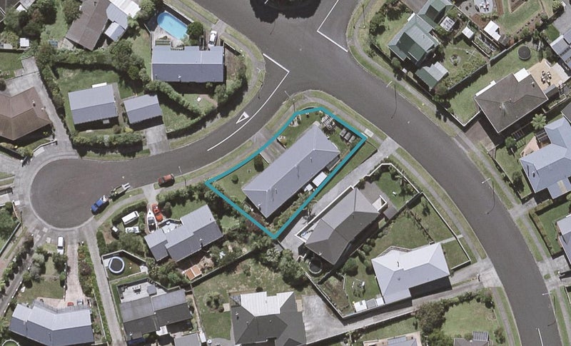 1A Walmer Grove, Bell Block, New Plymouth - Carousel 1