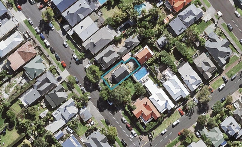 11A Northland Street, Grey Lynn, Auckland - Carousel 1