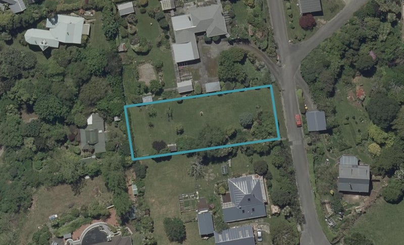 16 Seaton Road, Portobello, Dunedin - Carousel 1