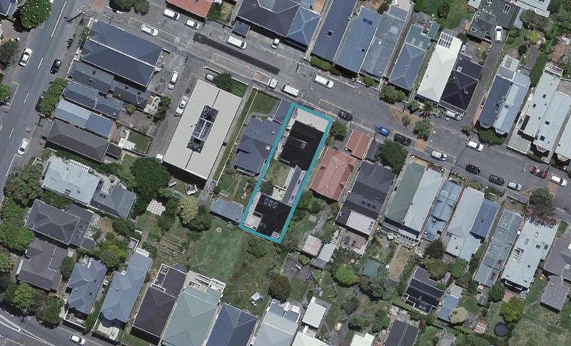 10 Queen Street, Mount Victoria, Wellington - Carousel 1