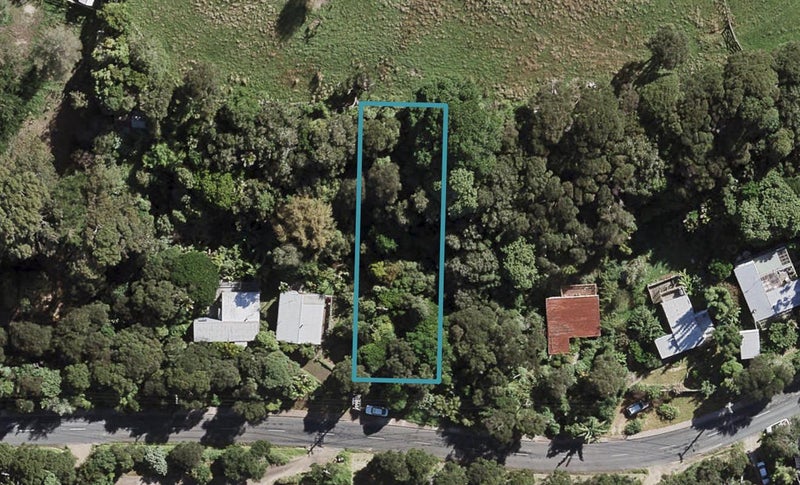 8 Junction Road, Oneroa, Waiheke Island - Carousel 1