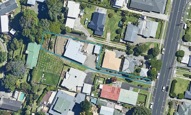 414 Otumoetai Road, Otumoetai, Tauranga - Carousel 1