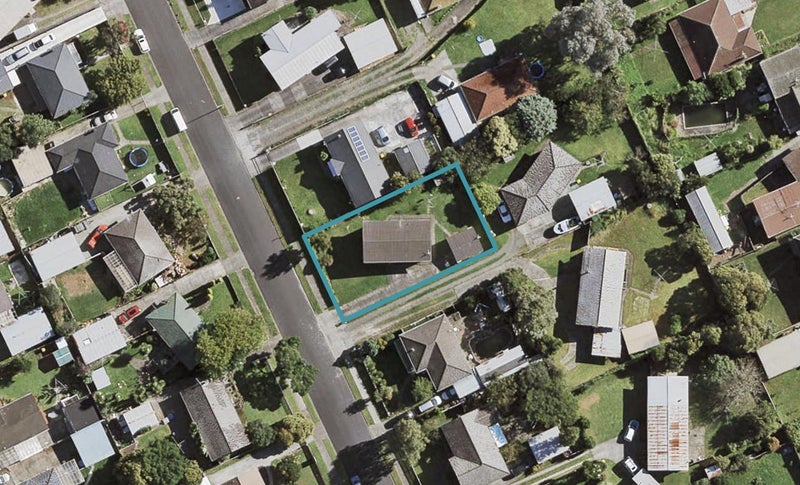 39 Beeston Crescent, Manurewa, Auckland - Carousel 1