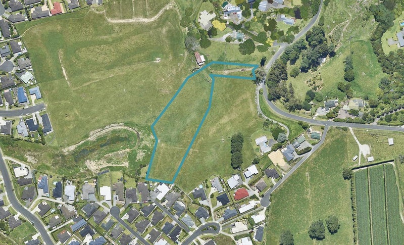 337 Waitaha Road, Welcome Bay, Tauranga - Carousel 1