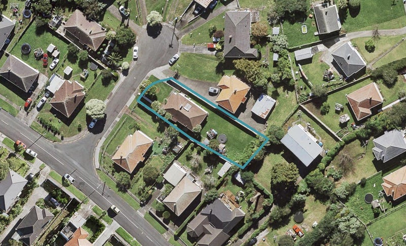 3 Christini Street, Wesley, Auckland - Carousel 1