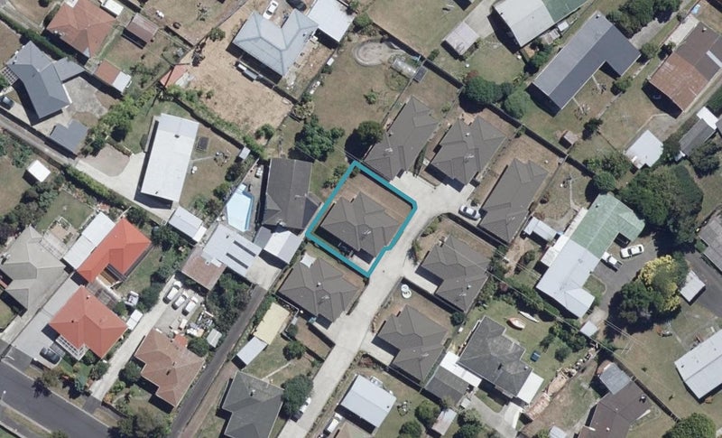 10B Yorkshire Road, Silverdale, Hamilton - Carousel 1