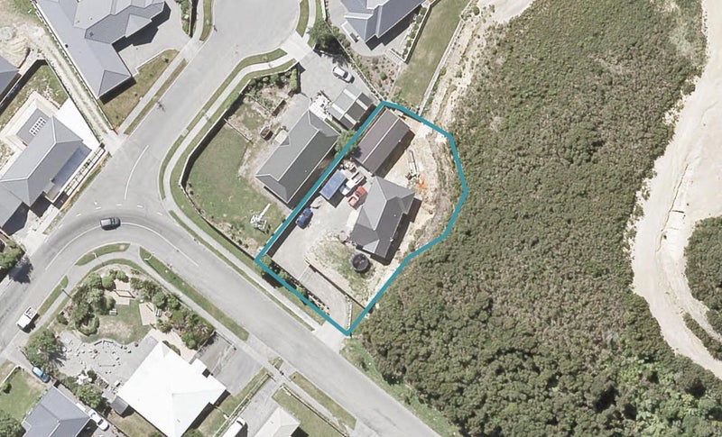 78 Antrim Crescent, Wainuiomata, Lower Hutt - Carousel 1