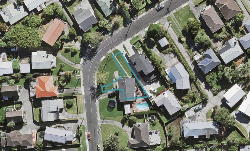 19F Elliott Avenue, Bayview, Auckland - Carousel 1