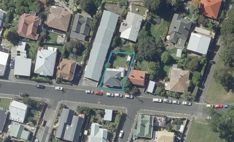 18 Meadow Street, Mornington, Dunedin - Carousel 1