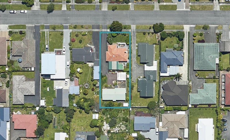 12B Robertson Street, Glenholme, Rotorua - Carousel 1