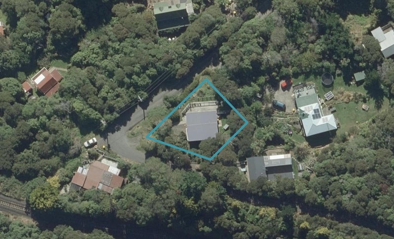21 Albert Road, Osborne, Port Chalmers - Carousel 1