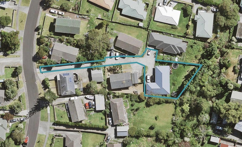 24A Roick Parade, Glen Eden, Auckland - Carousel 1