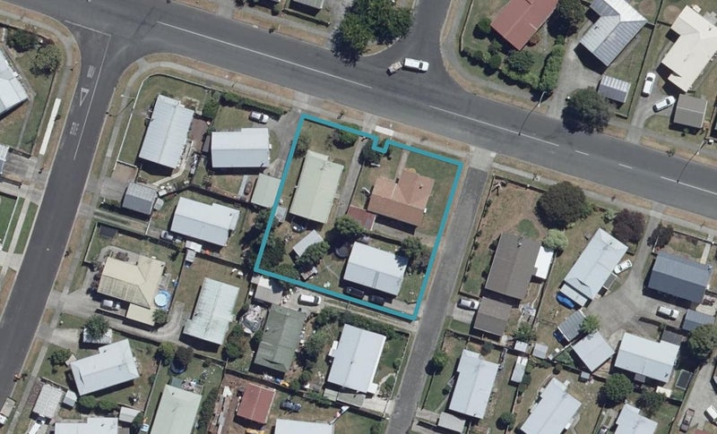 385 Kahikatea Drive, Dinsdale, Hamilton - Carousel 1