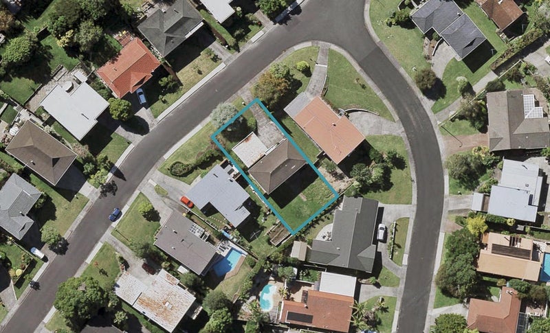 45 Meadowvale Avenue, Forrest Hill, Auckland - Carousel 1