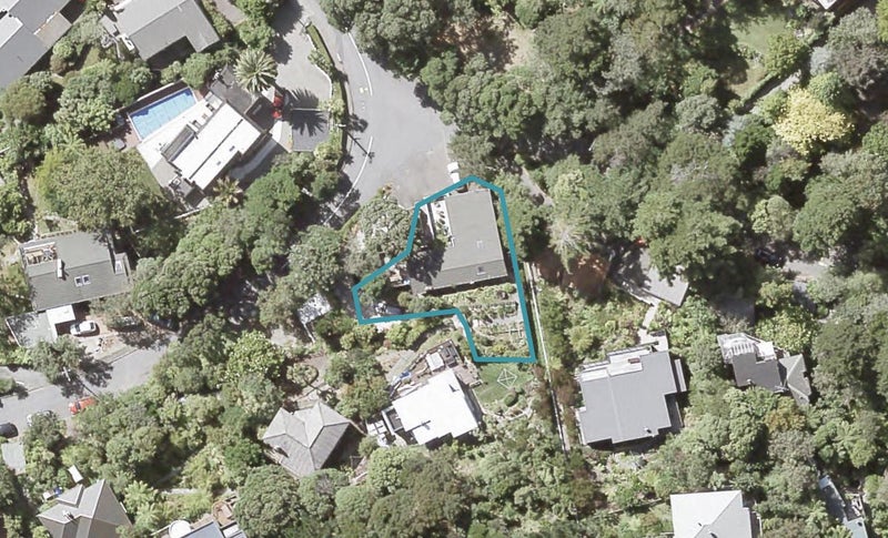 2A Francis Bell Grove, Lowry Bay, Lower Hutt - Carousel 1
